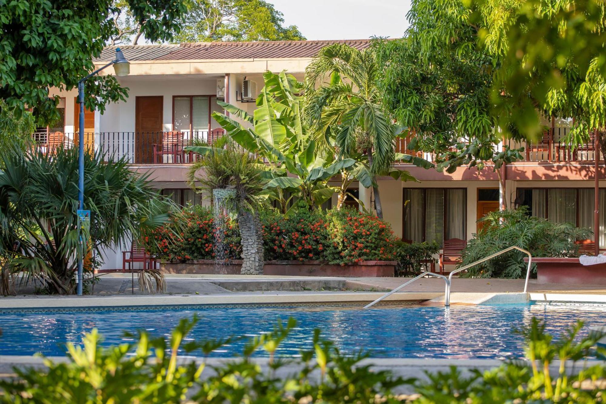 Hotel Boyeros ลิเบเรีย ภายนอก รูปภาพ